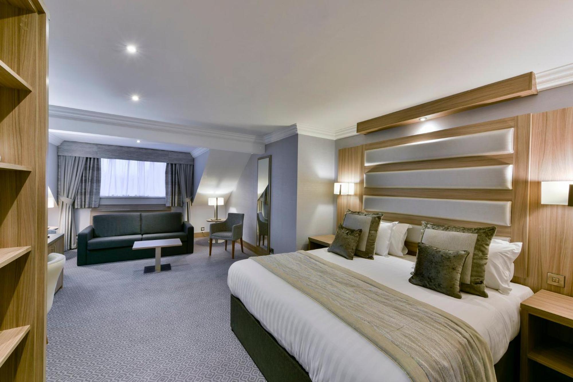 Holiday Inn - Manchester - Oldham By Ihg Exterior foto