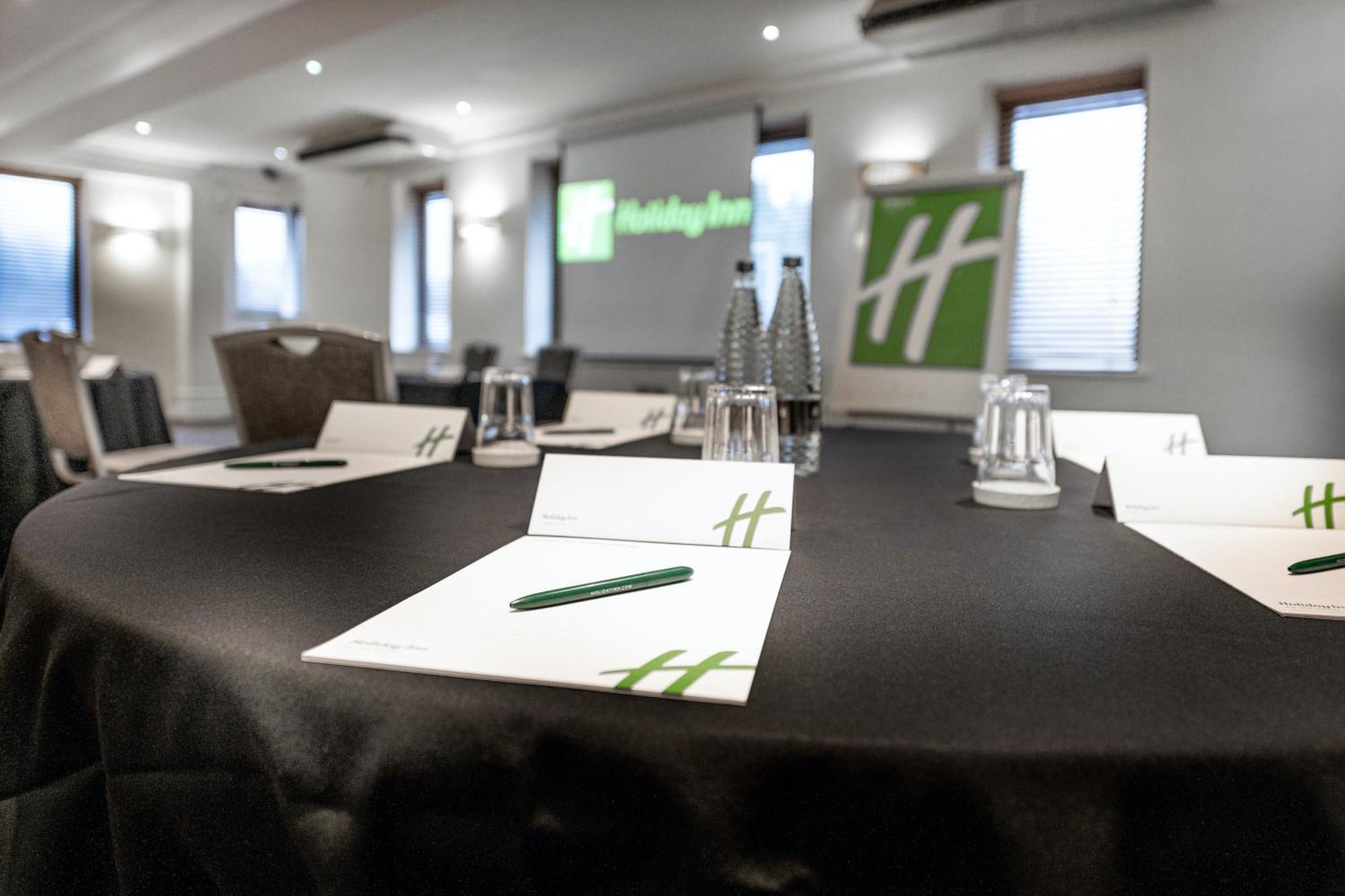 Holiday Inn - Manchester - Oldham By Ihg Exterior foto