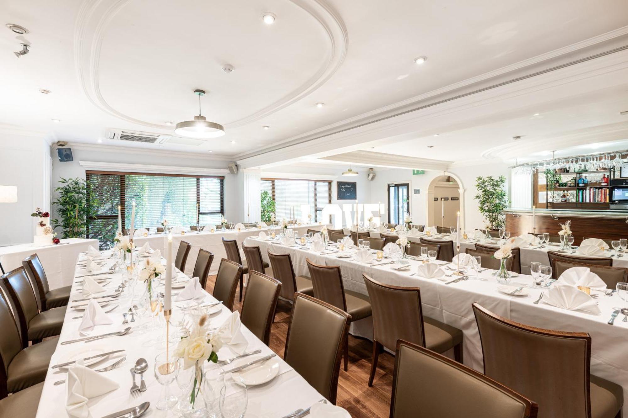 Holiday Inn - Manchester - Oldham By Ihg Exterior foto